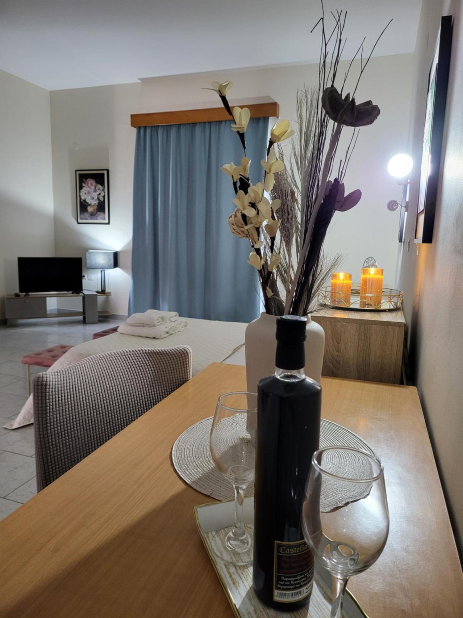 Pyrgos Hotel Apartments Kremastí Eksteriør billede