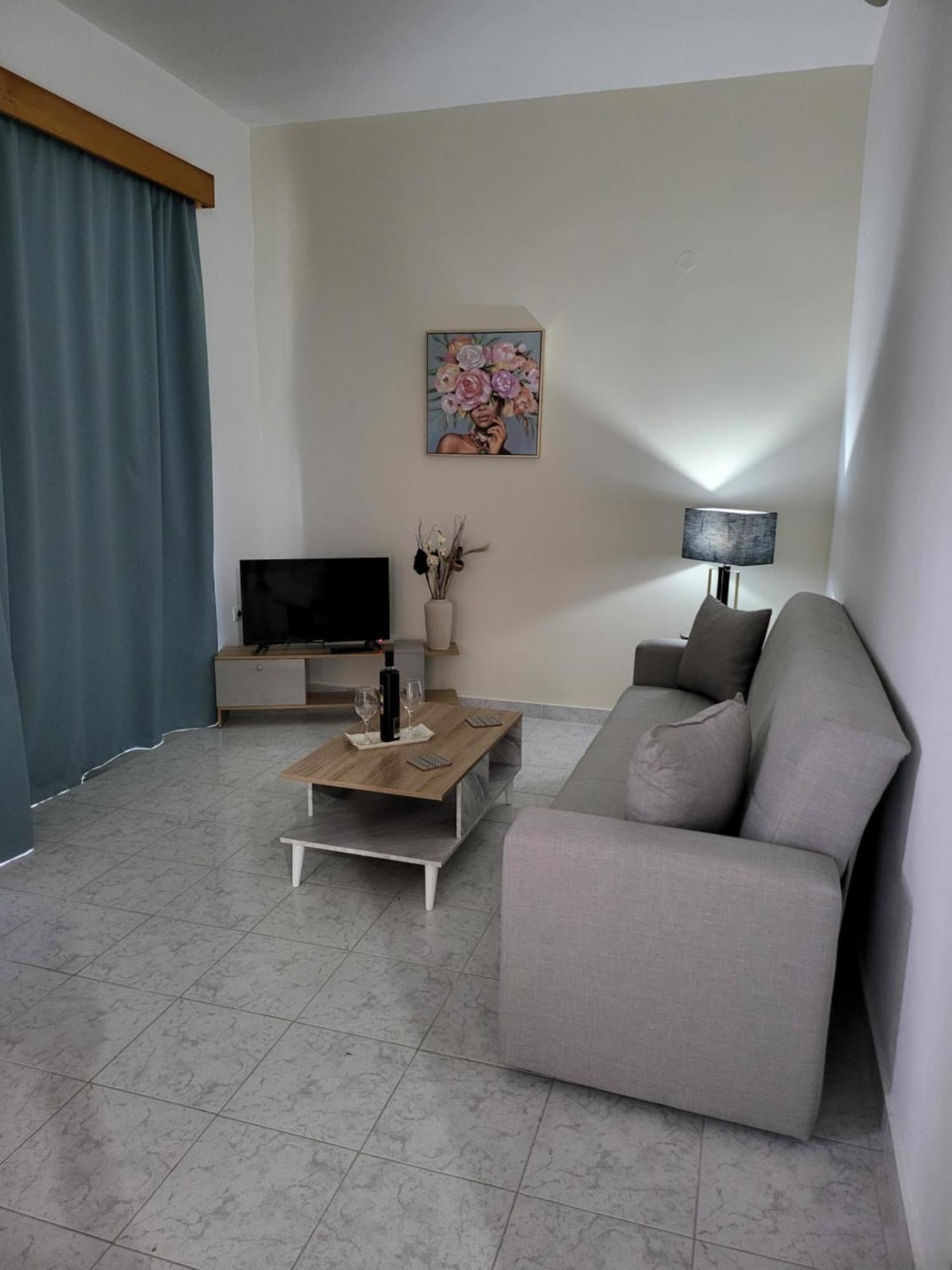Pyrgos Hotel Apartments Kremastí Eksteriør billede