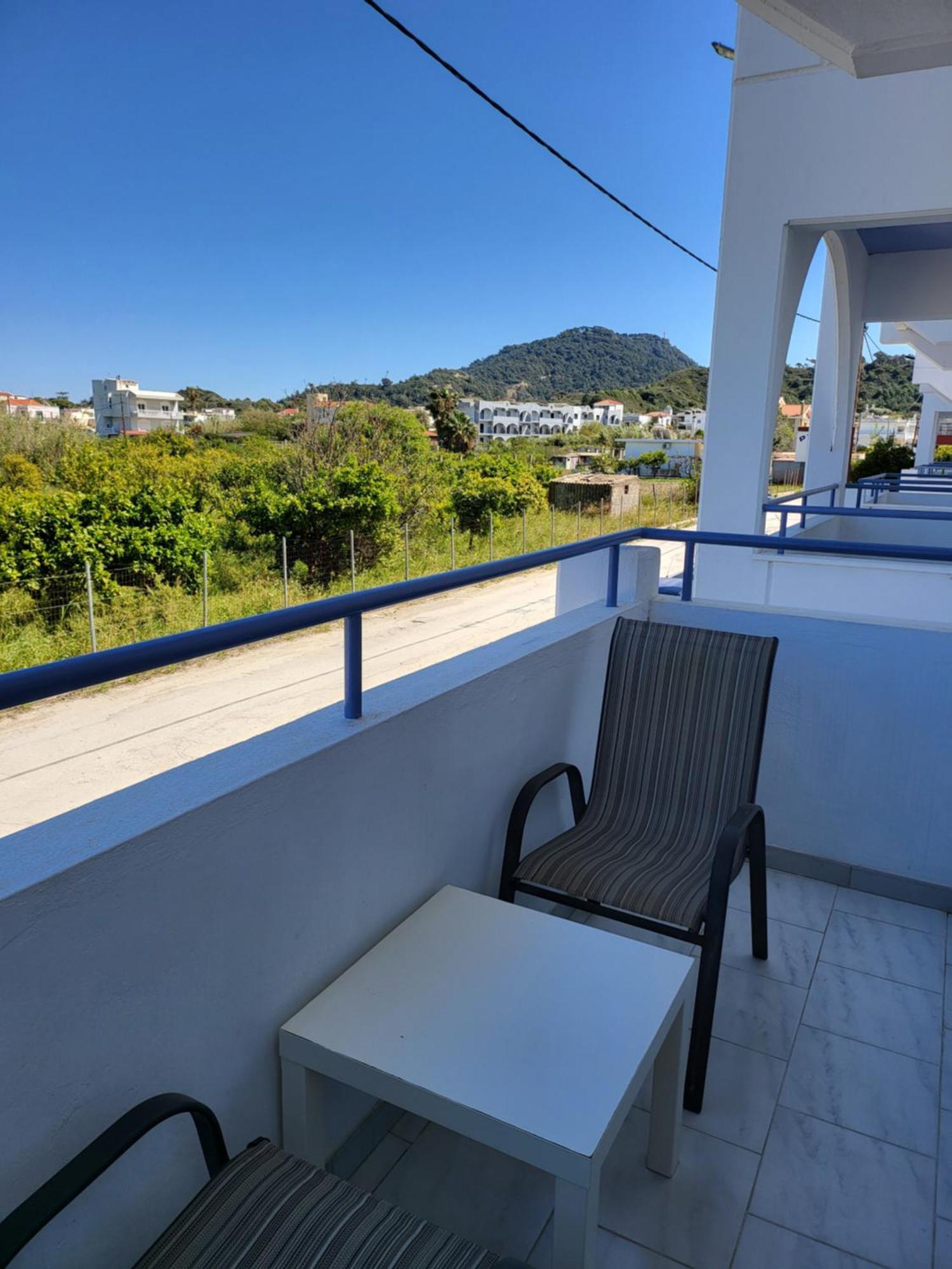 Pyrgos Hotel Apartments Kremastí Eksteriør billede