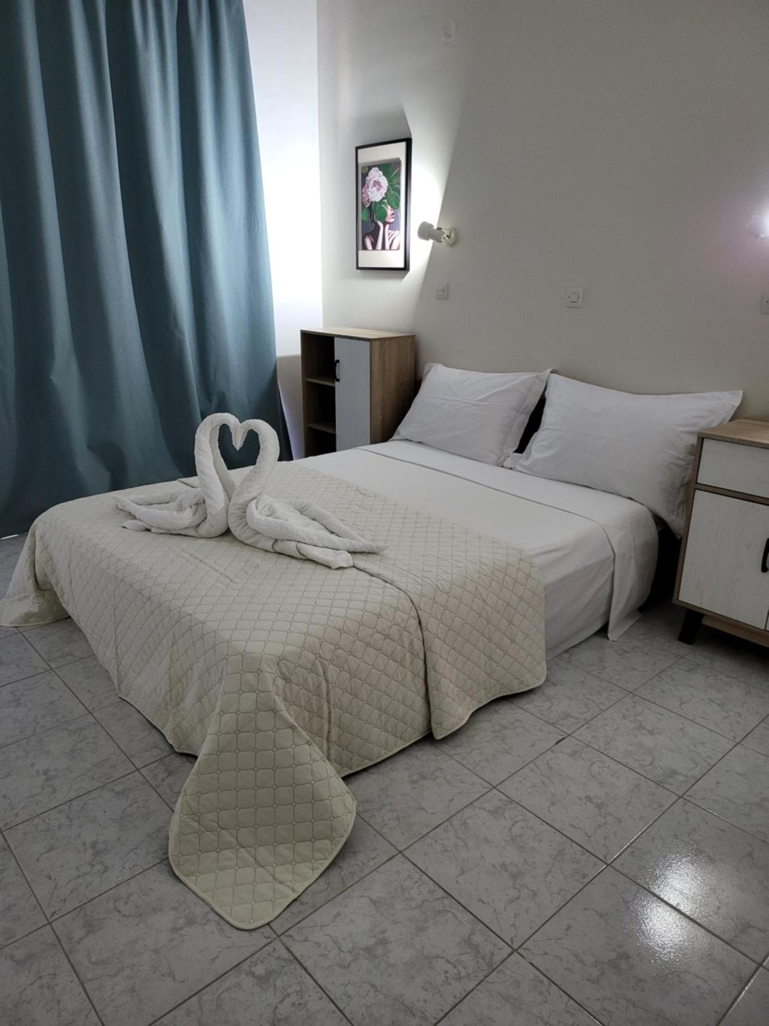 Pyrgos Hotel Apartments Kremastí Eksteriør billede